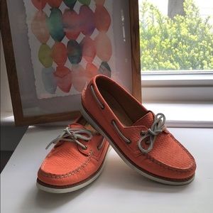 Sperry A/O Coral Gold Cup